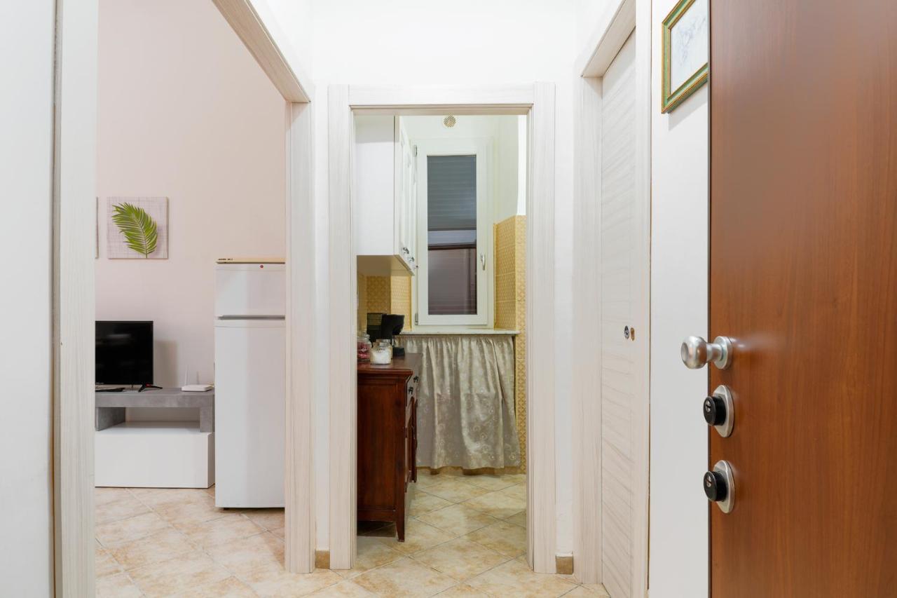 Seaside Apartament Near The Beach 明图尔诺 外观 照片